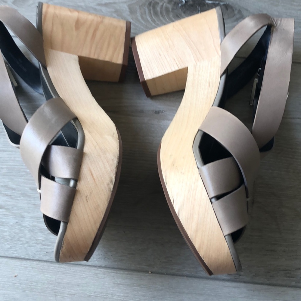 Super Comfortable Platforms Sandals - image 2